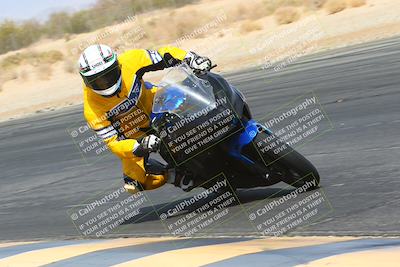 media/Apr-10-2022-SoCal Trackdays (Sun) [[f104b12566]]/Turn 7 Inside (1025am)/